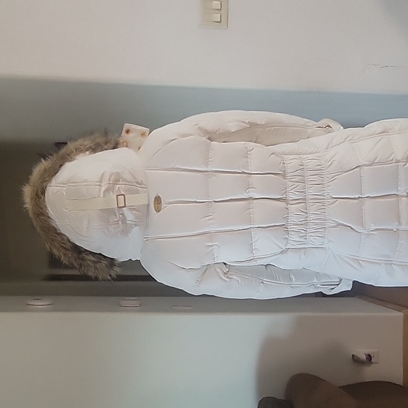 Jacket - Picture 3 of 4